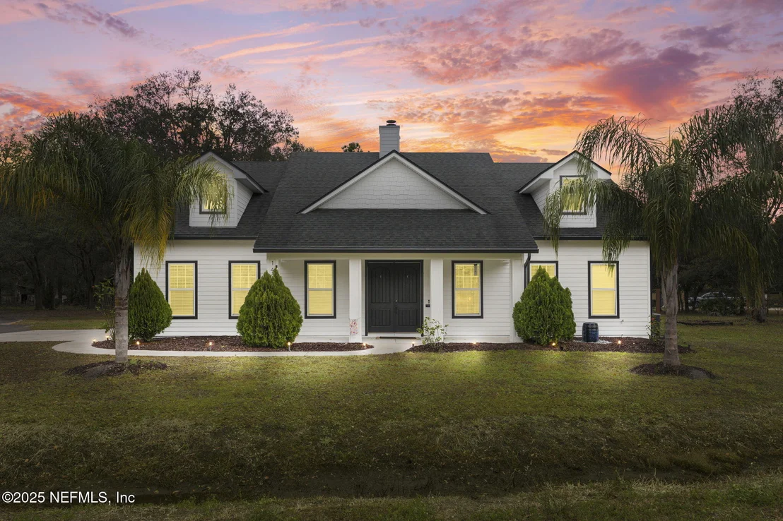 Photo of 1499 SHEFFIELD Road