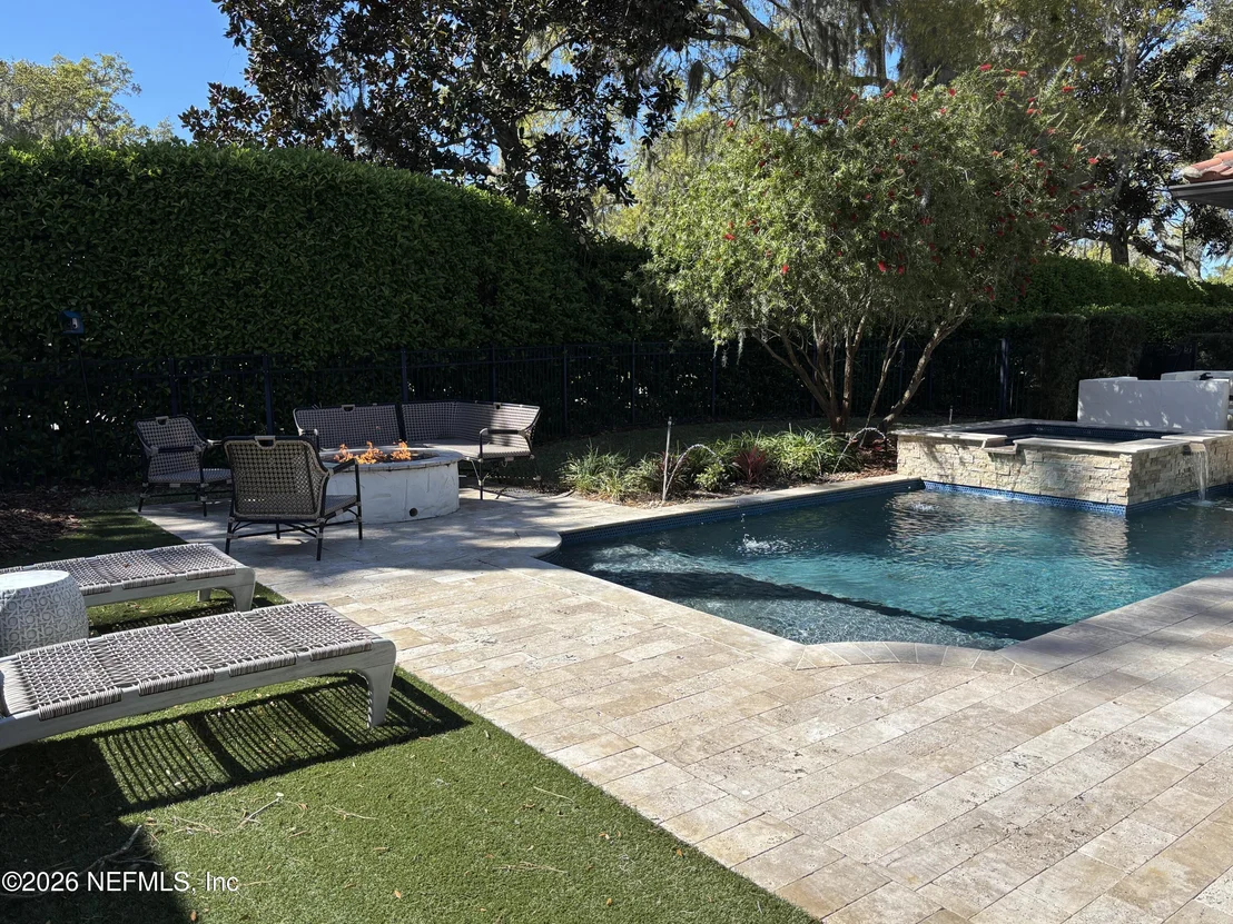 Photo of 109 LAUREL Way