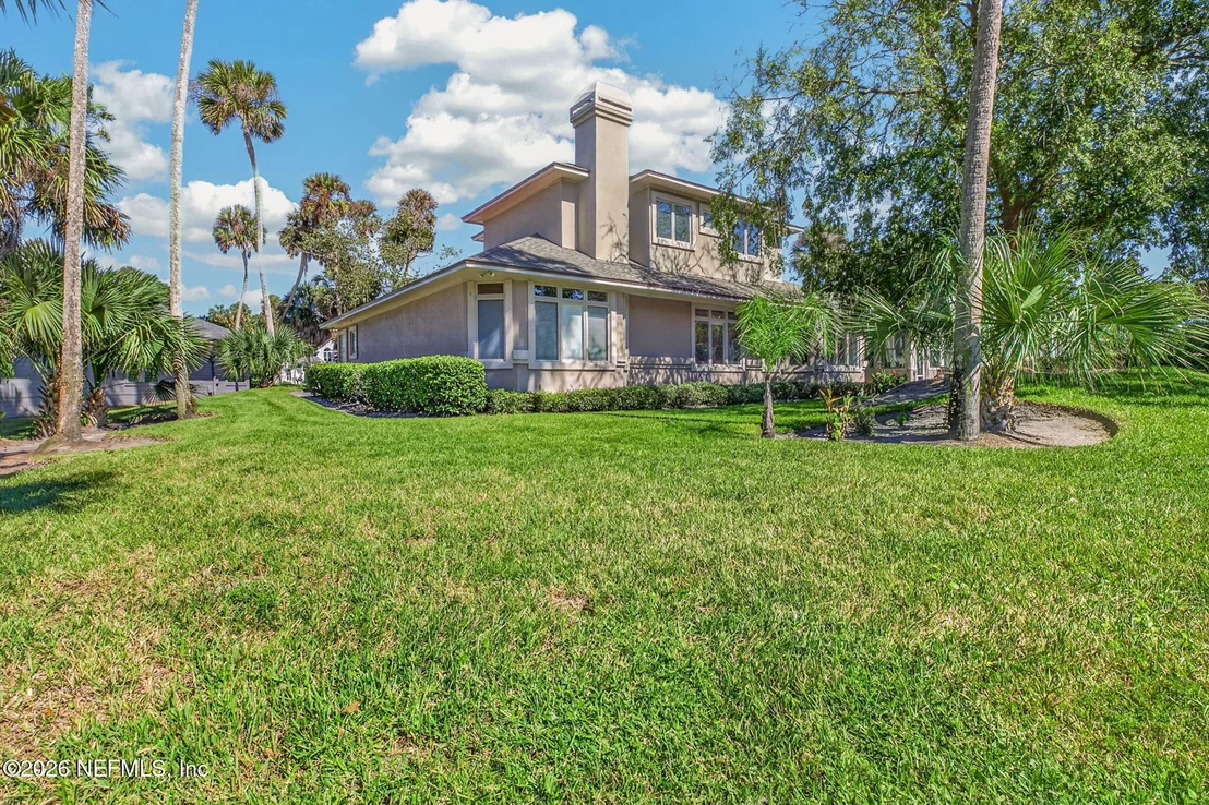 Photo of 2206 LAUGHING GULL Circle
