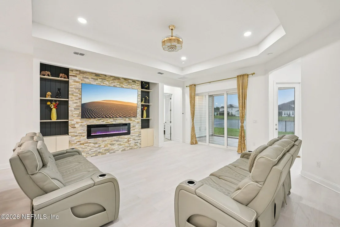 Photo of 271 HOLLY LANDING Way