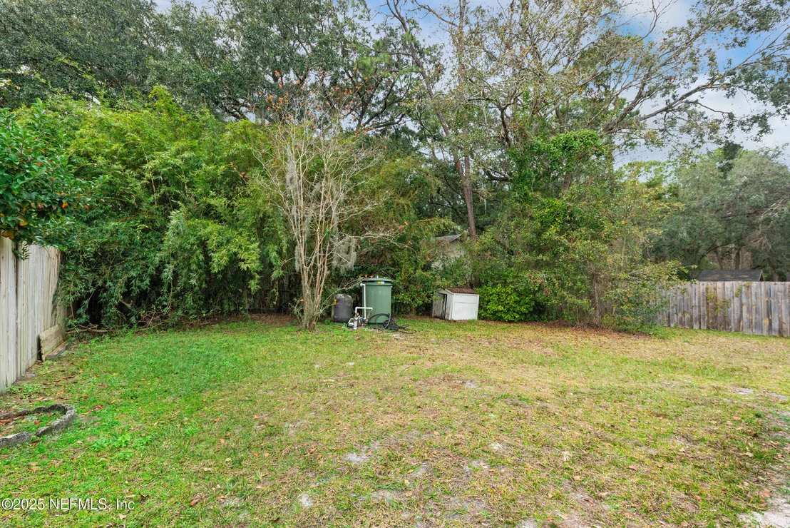 Photo of 12392 DEEDER Lane