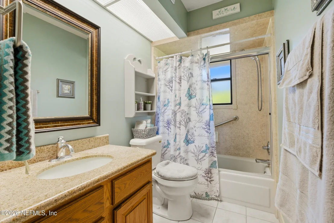 Photo of 752 CAMERON Drive