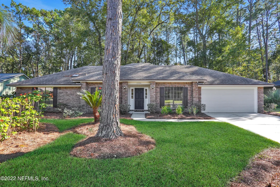 Photo of 1506 RIVERGATE Drive