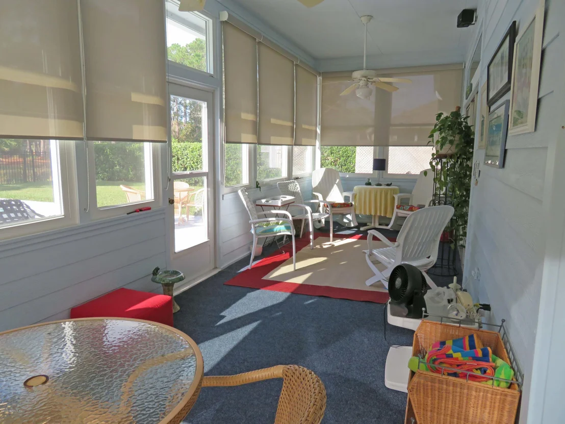 Photo of 1171 LINWOOD Loop