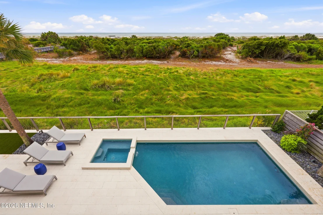Photo of 688 OCEAN PALM Way