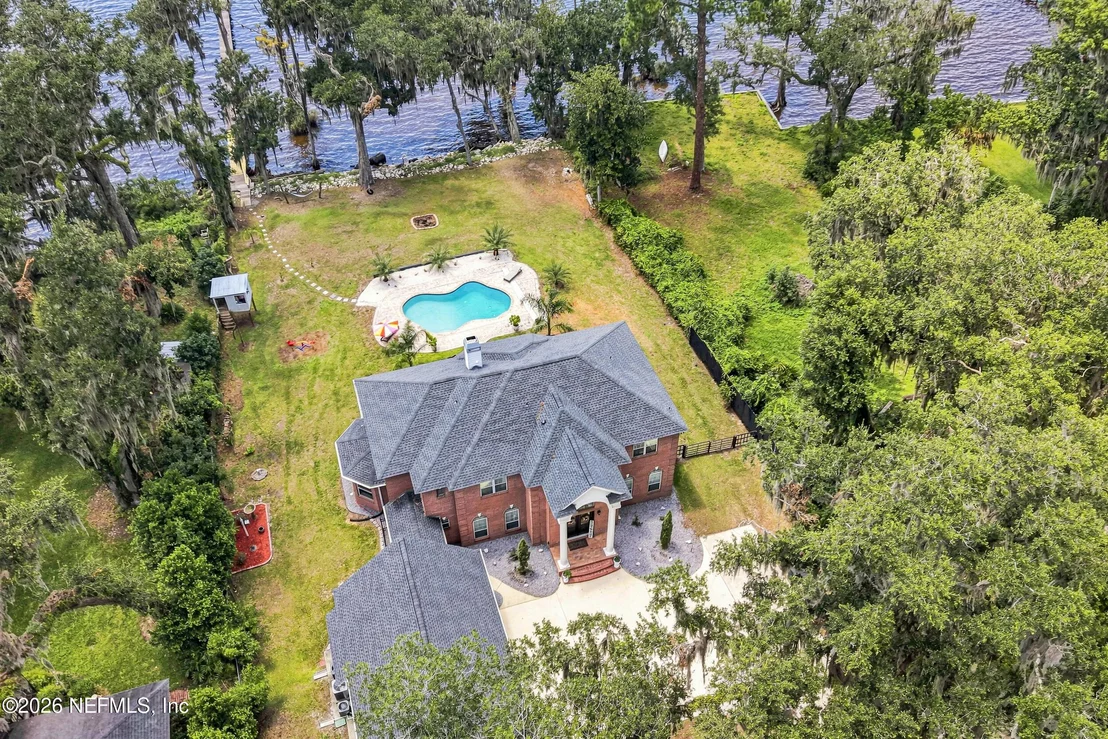 Photo of 120 RUSTIC OAKS Lane