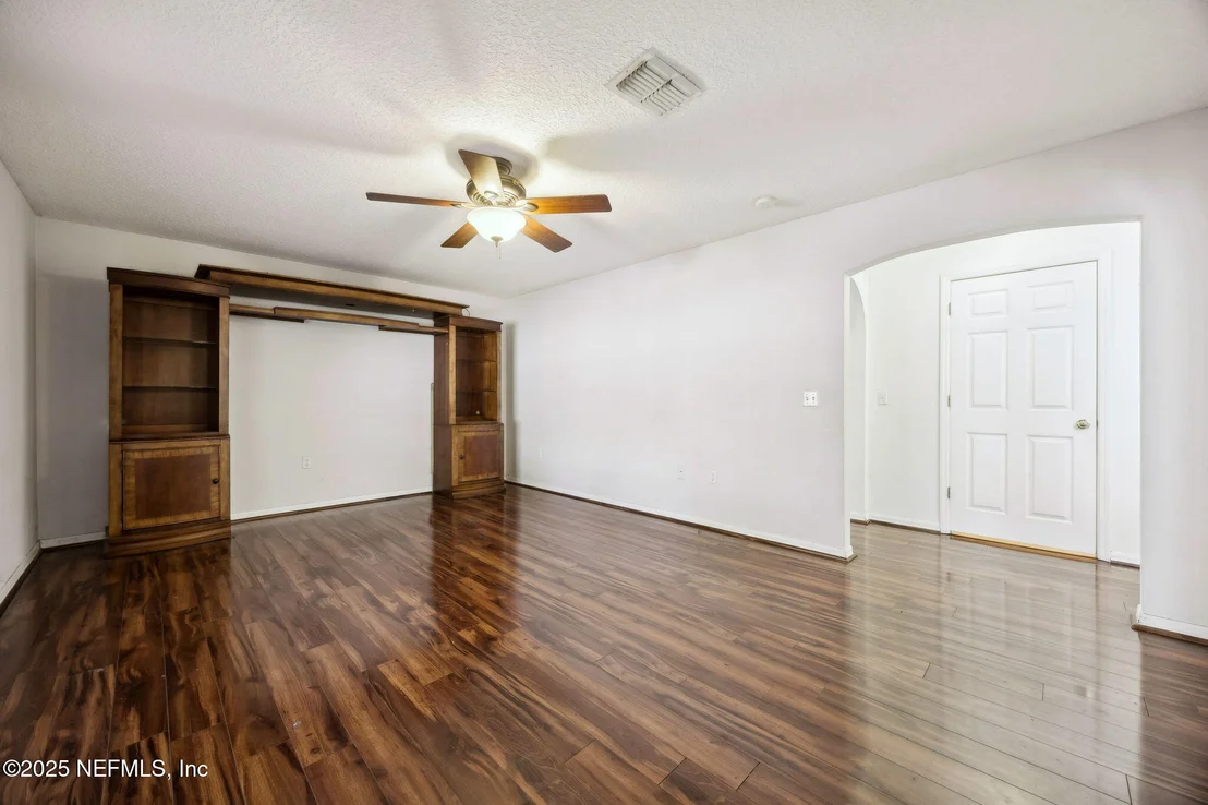 Photo of 87233 KIPLING Drive