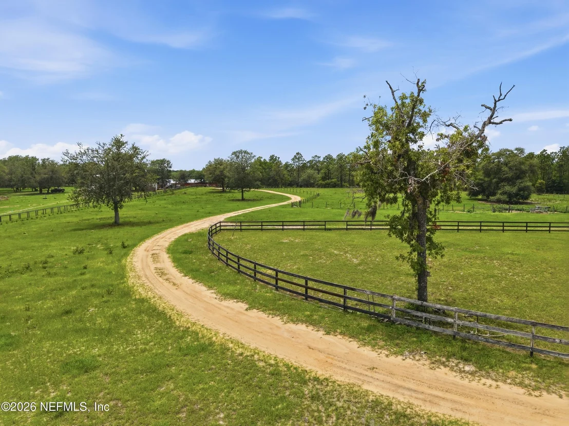 Photo of 8449 STATE ROAD 100