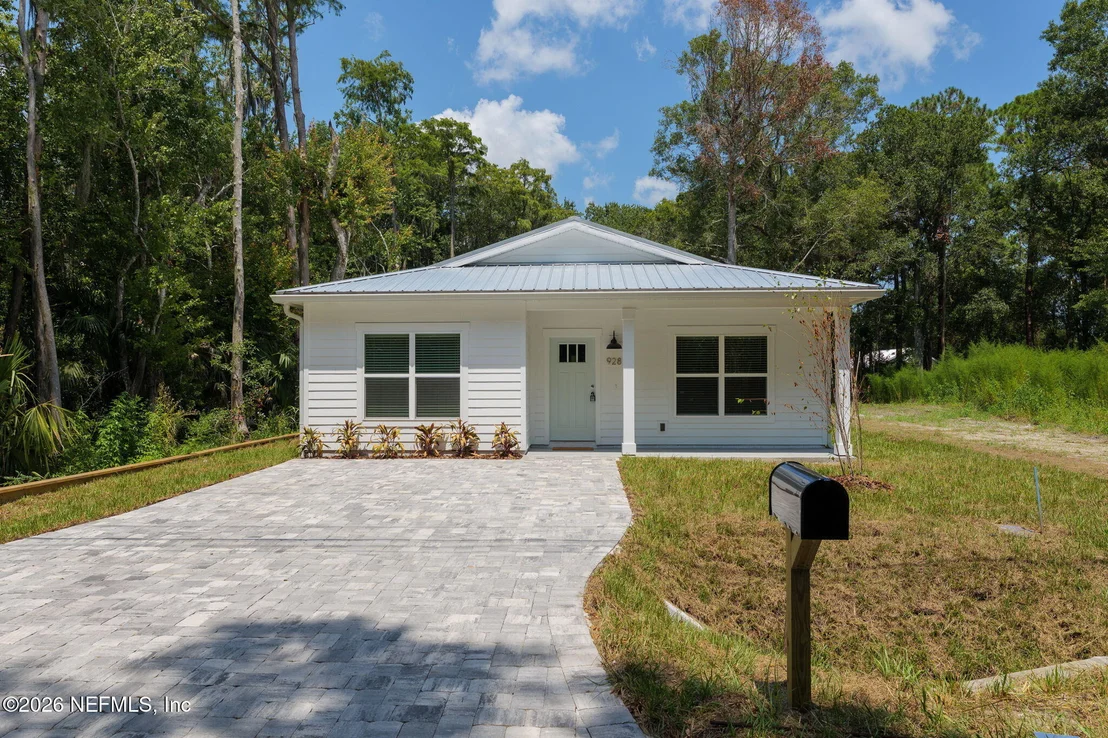 Photo of 928 PEARL Street