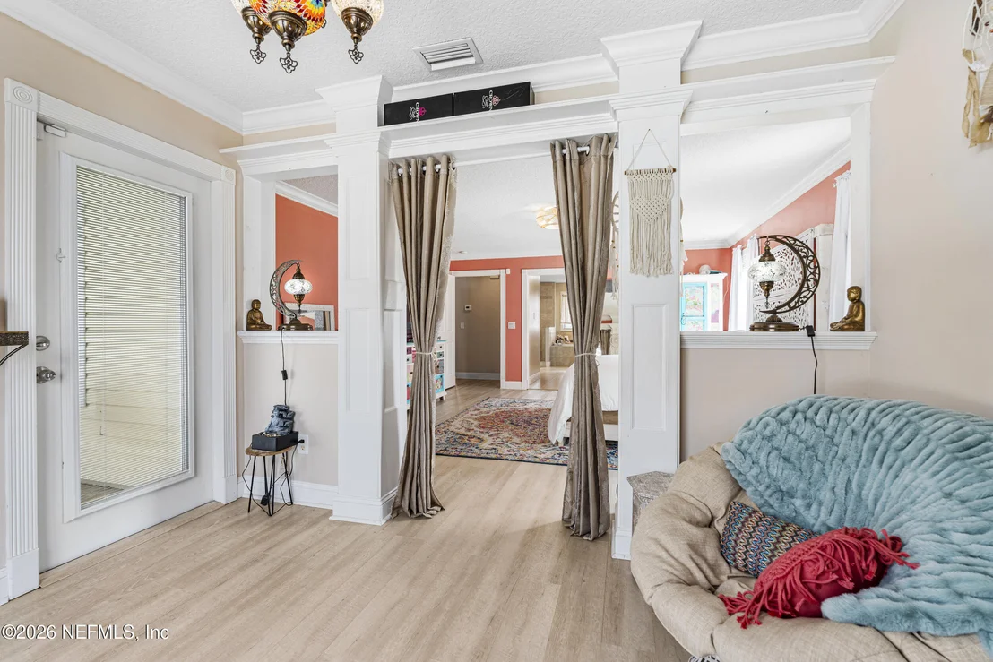 Photo of 31 LANSDOWNE Lane