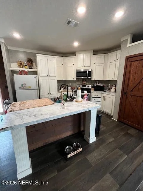 Photo of 118 LARIAT Drive
