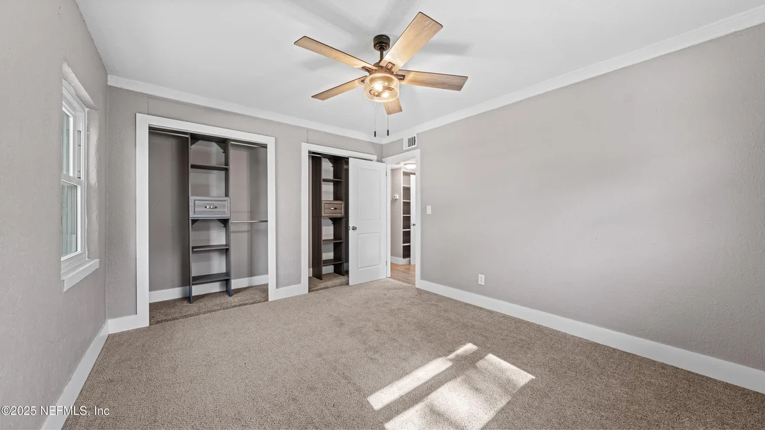 Photo of 1425 DOMAS Drive