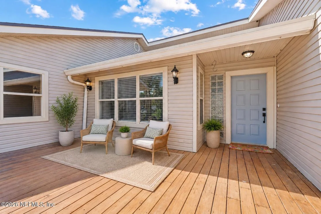 Photo of 7047 RIVERCREST Drive