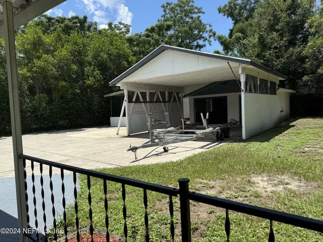 Photo of 3842 RUBY Drive W