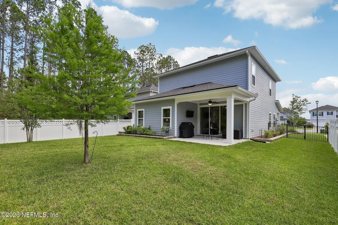 Photo of 323 HOLLY FOREST Drive