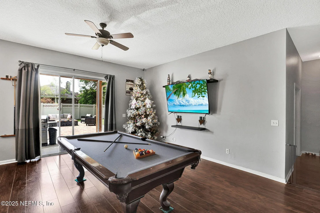 Photo of 1709 WINDOVER Place