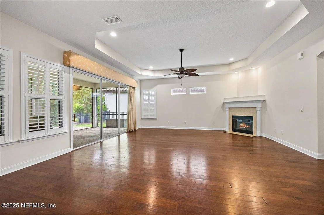 Photo of 3152 BRETTUNGAR Drive