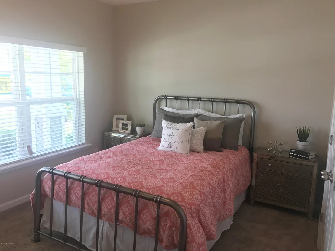 Photo of 15 QUEENSLAND Way