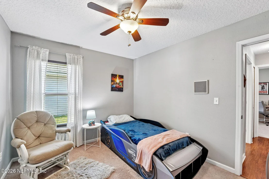 Photo of 96398 COMMODORE POINT Drive