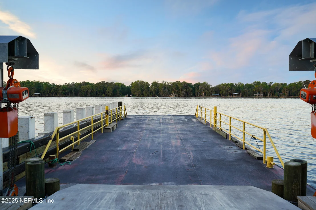 Photo of 356 DRAYTON ISLAND Road