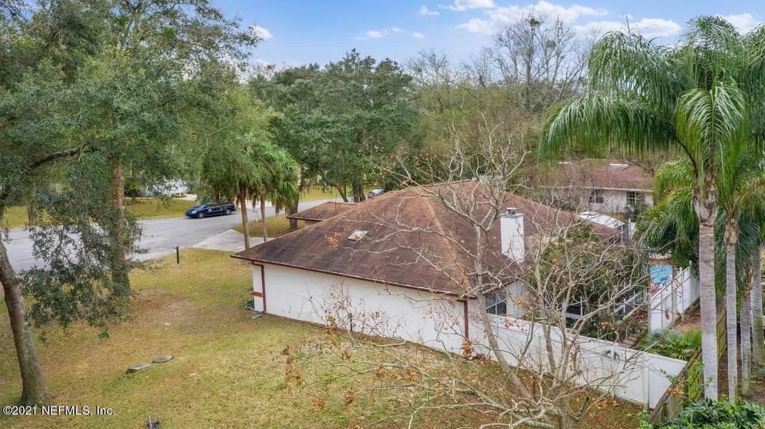 Photo of 304 DOYLE Lane