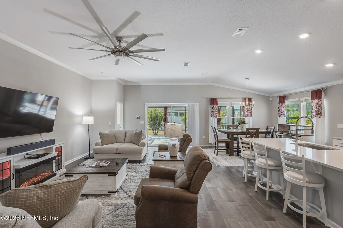 Photo of 24 SPOTTED OWL Lane
