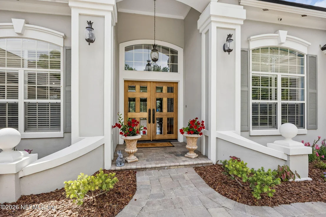 Photo of 189 LINKSIDE Circle