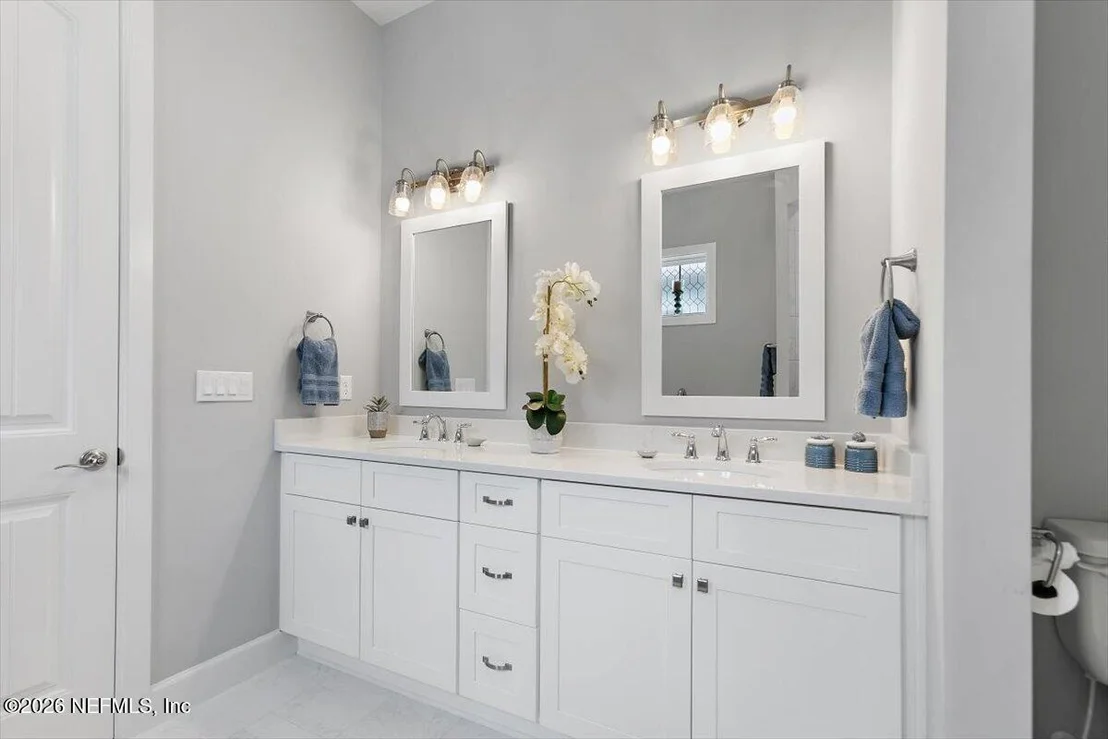 Photo of 167 OCEANVIEW Drive