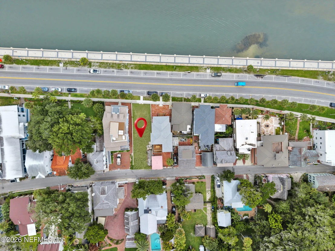 Photo of 156 AVENIDA MENEDEZ