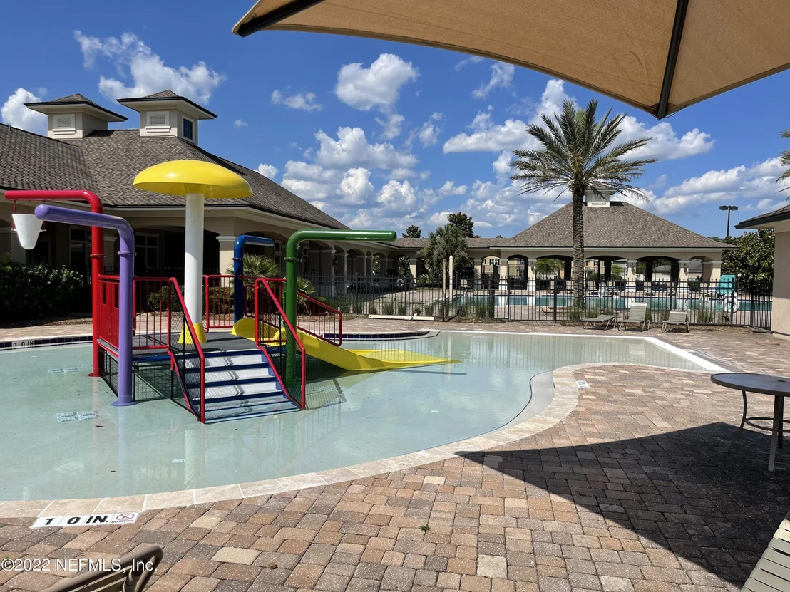 Photo of 65045 RIVER GLEN Parkway