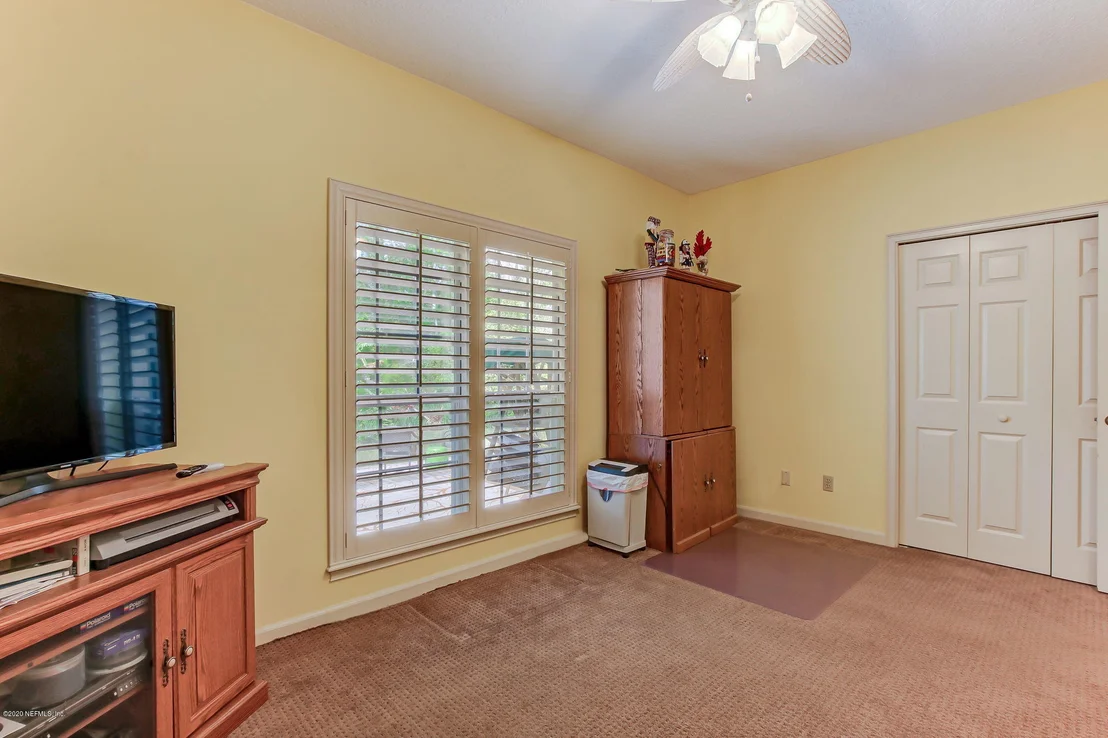 Photo of 8128 SUFFIELD Court
