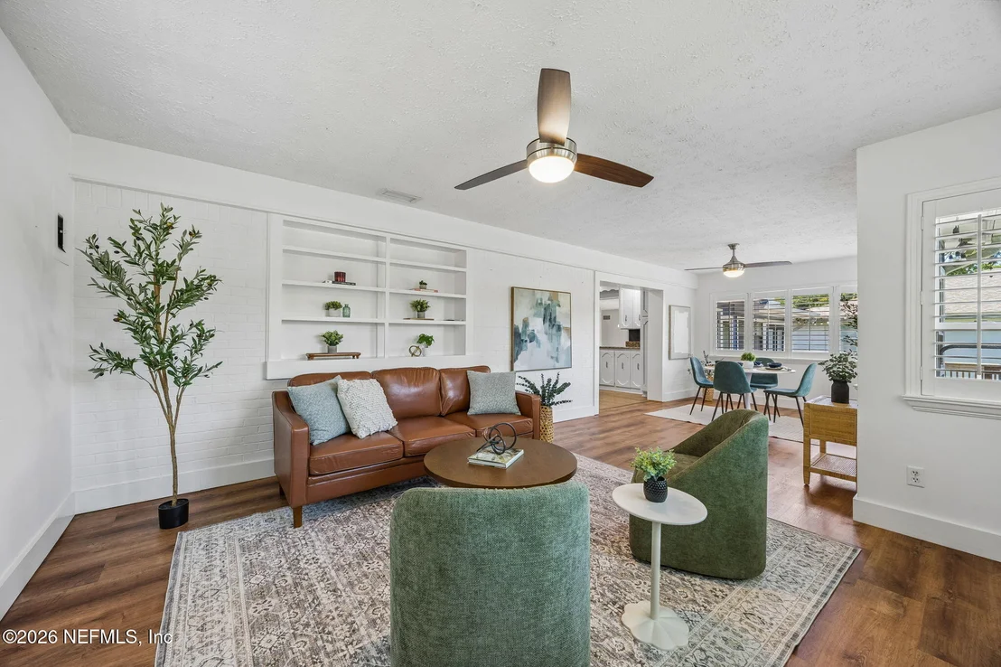 Photo of 5436 WATERSIDE Drive