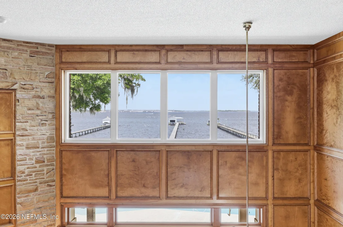 Photo of 2957 FOREST Circle