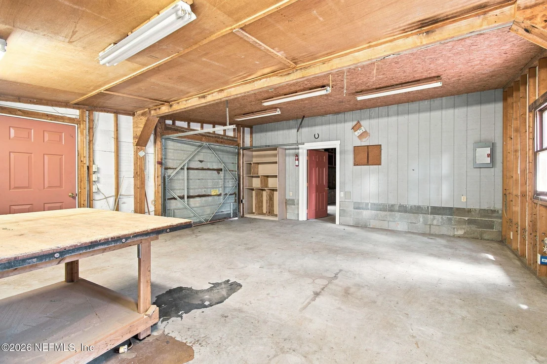 Photo of 1478 GATELY Road