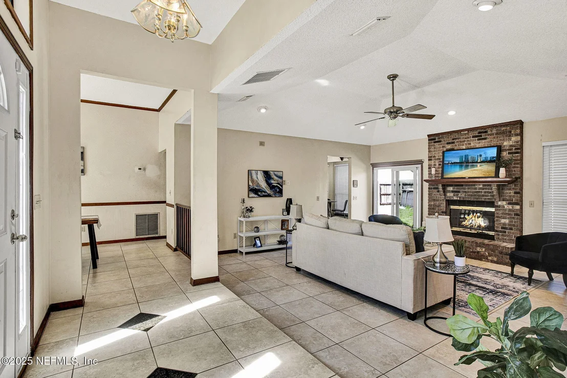 Photo of 2853 PERCY Road