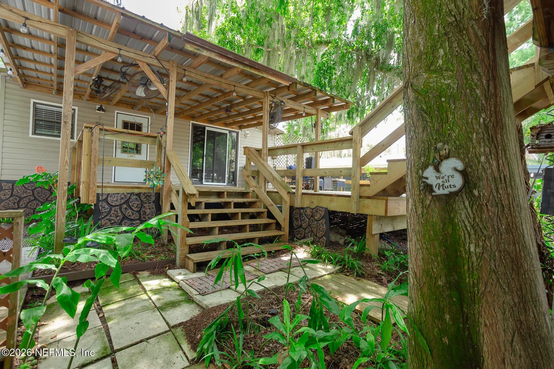 Photo of 153 SMITH Lane