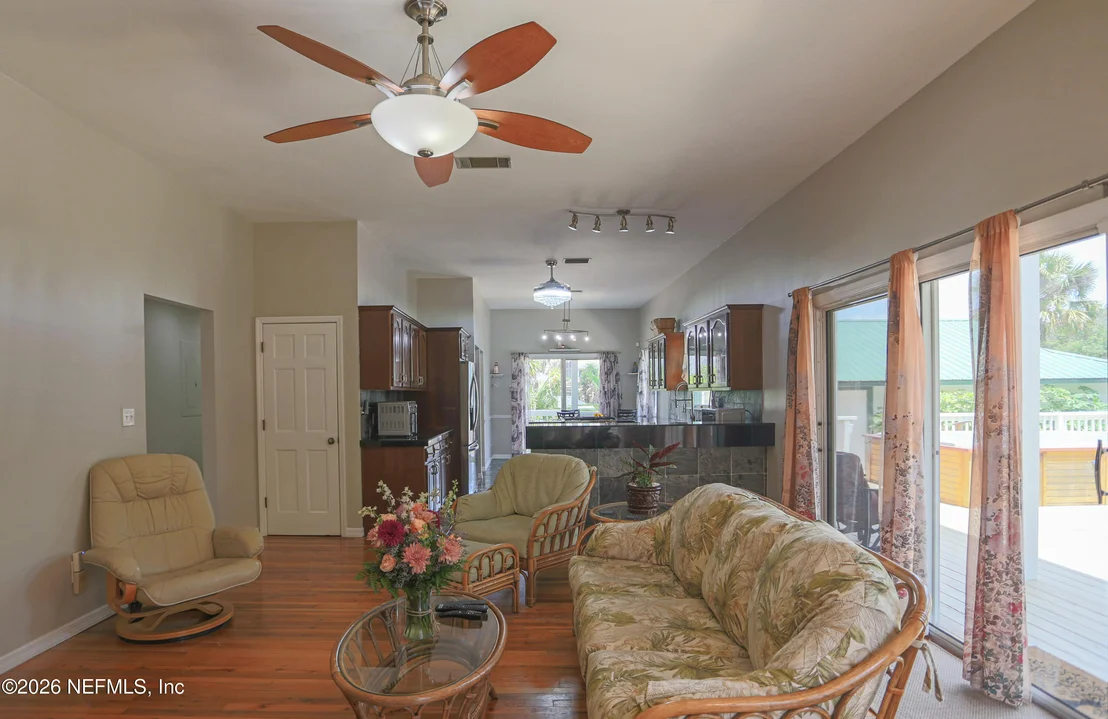 Photo of 304 GENOA Road