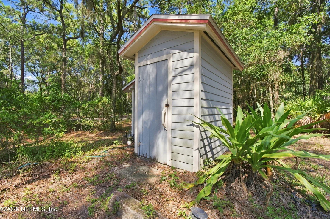 Photo of 1478 GATELY Road