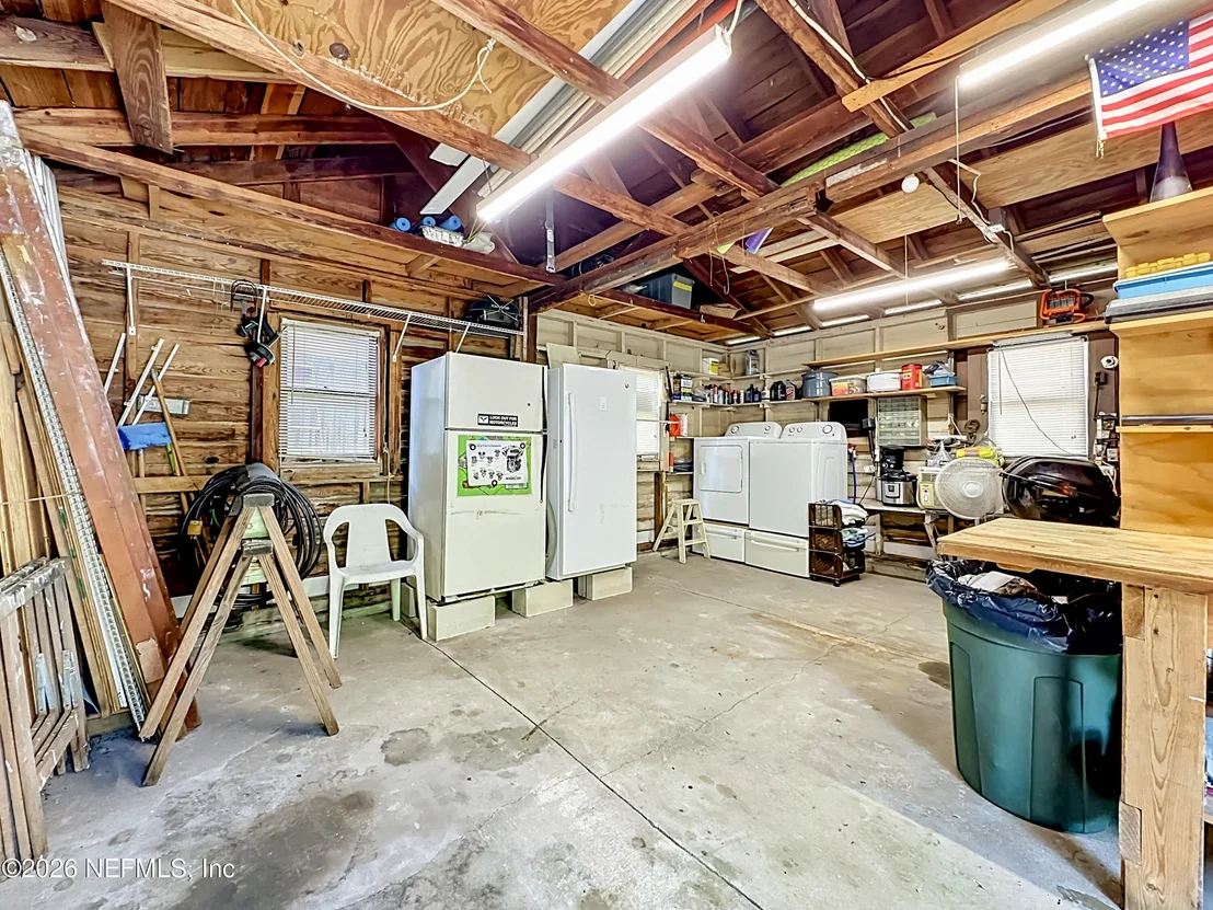 Photo of 17 BALLARD Avenue