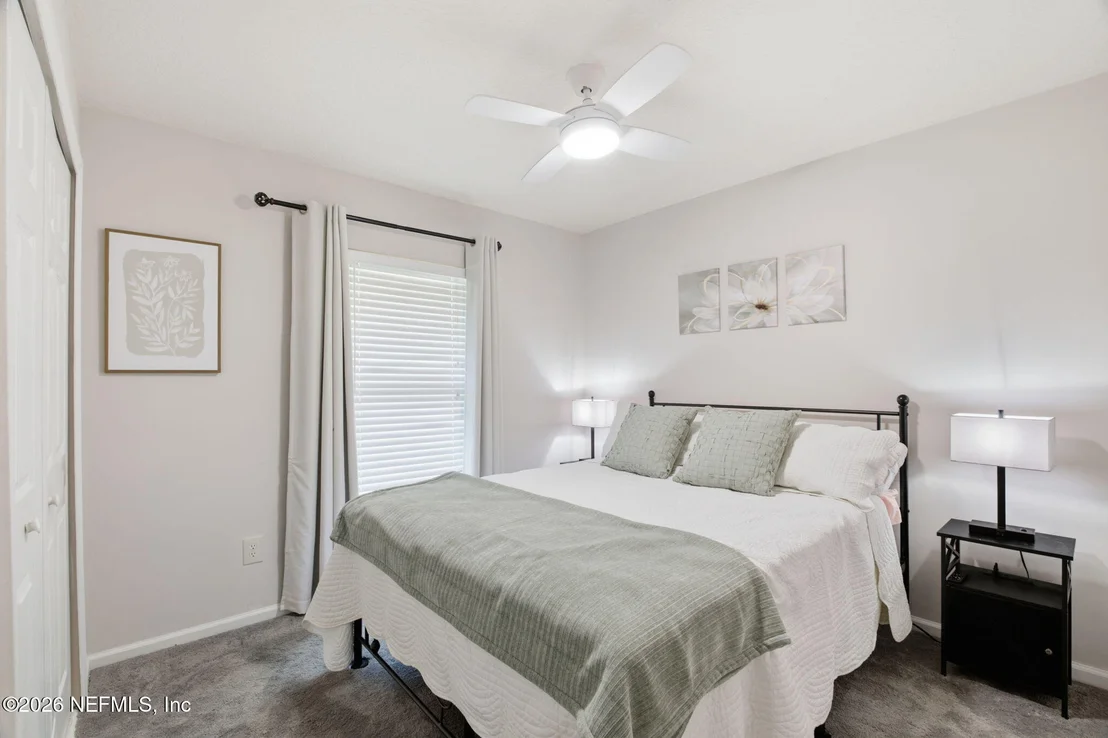 Photo of 920 OAK ARBOR Circle