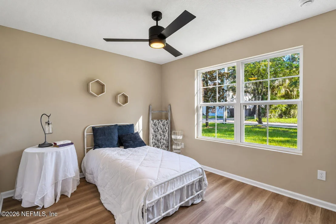 Photo of 1634 VALENCIA Drive
