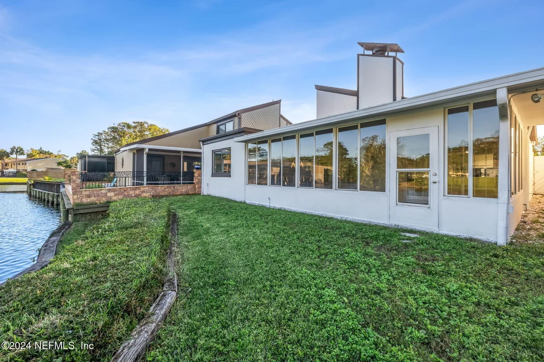 Photo of 7826 LINKSIDE Drive