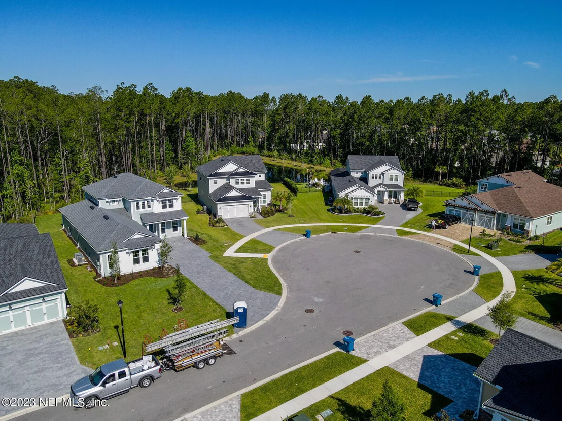 Photo of 557 PINE HAVEN Drive