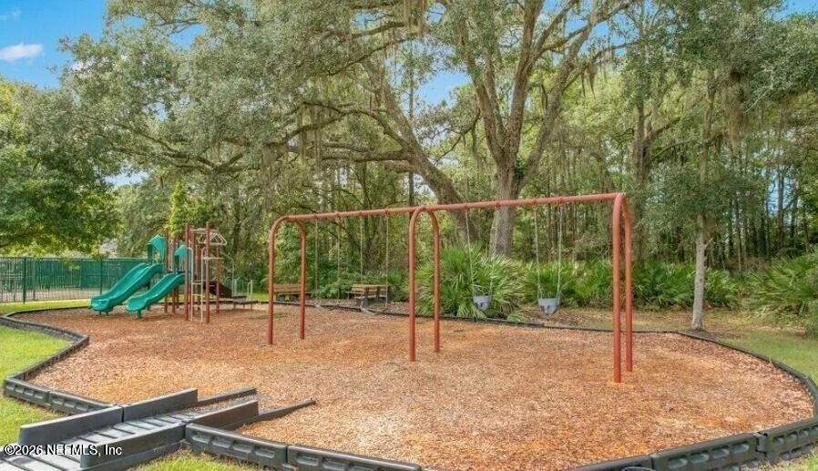 Photo of 161 N TWIN MAPLE Road
