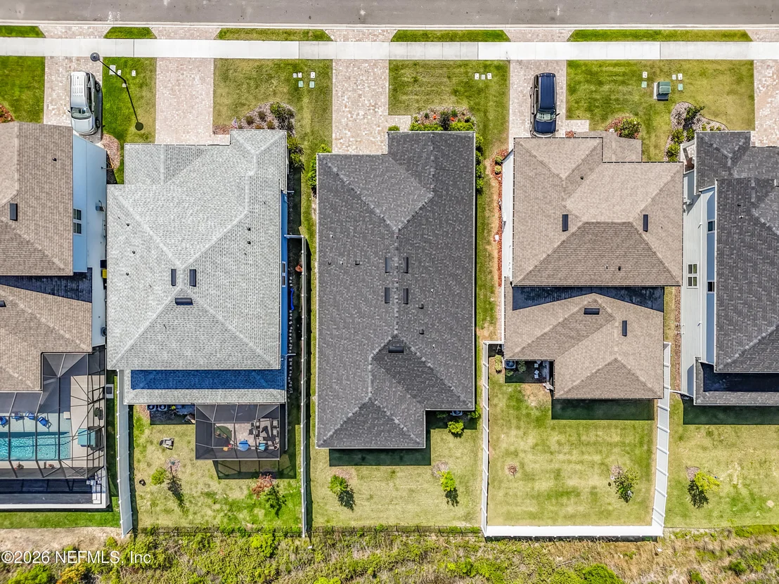 Photo of 426 HAWTHORN PARK Circle