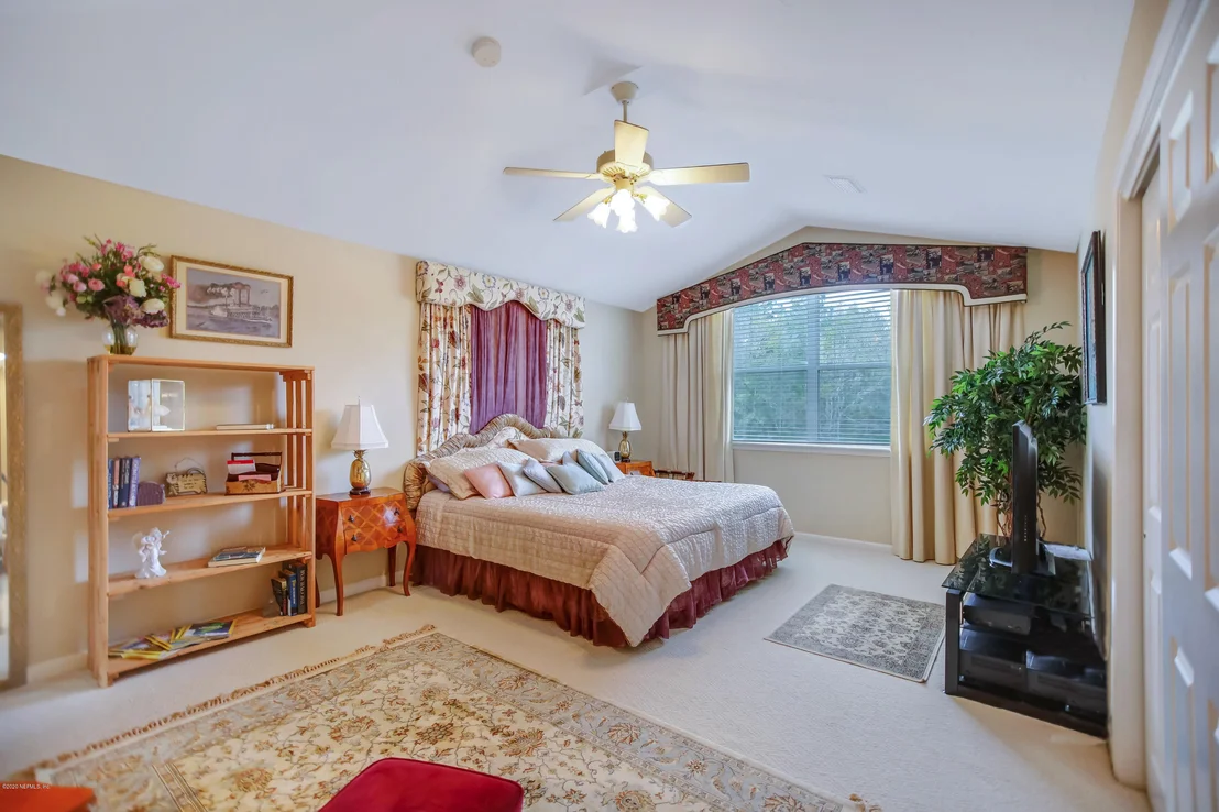 Photo of 261 PINEHURST POINTE Drive