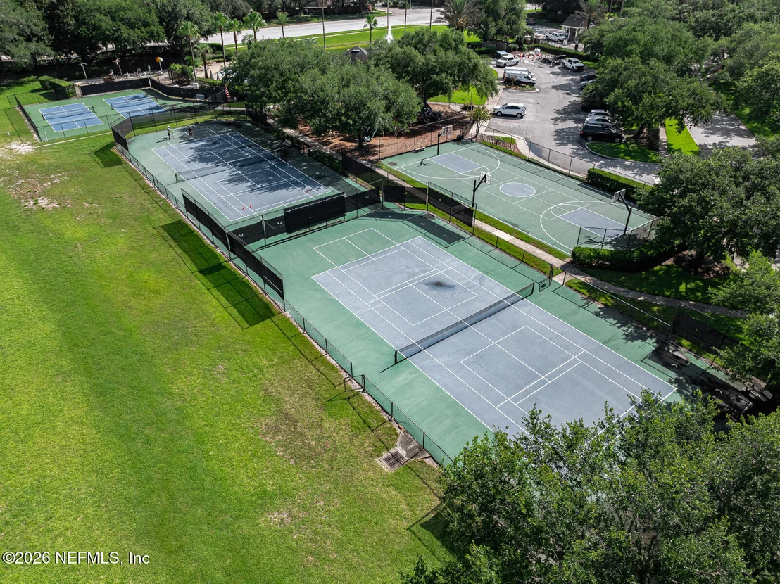 Photo of 7757 BURNT OAK Trail