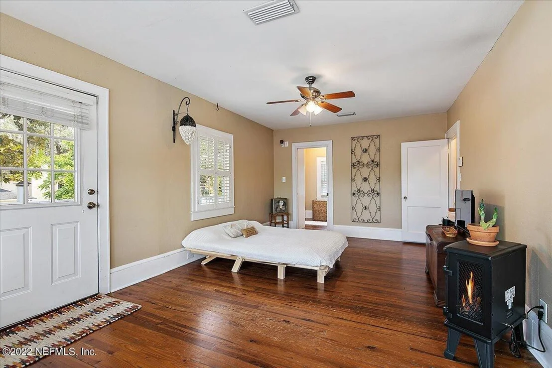 Photo of 2704 LORETTO Road