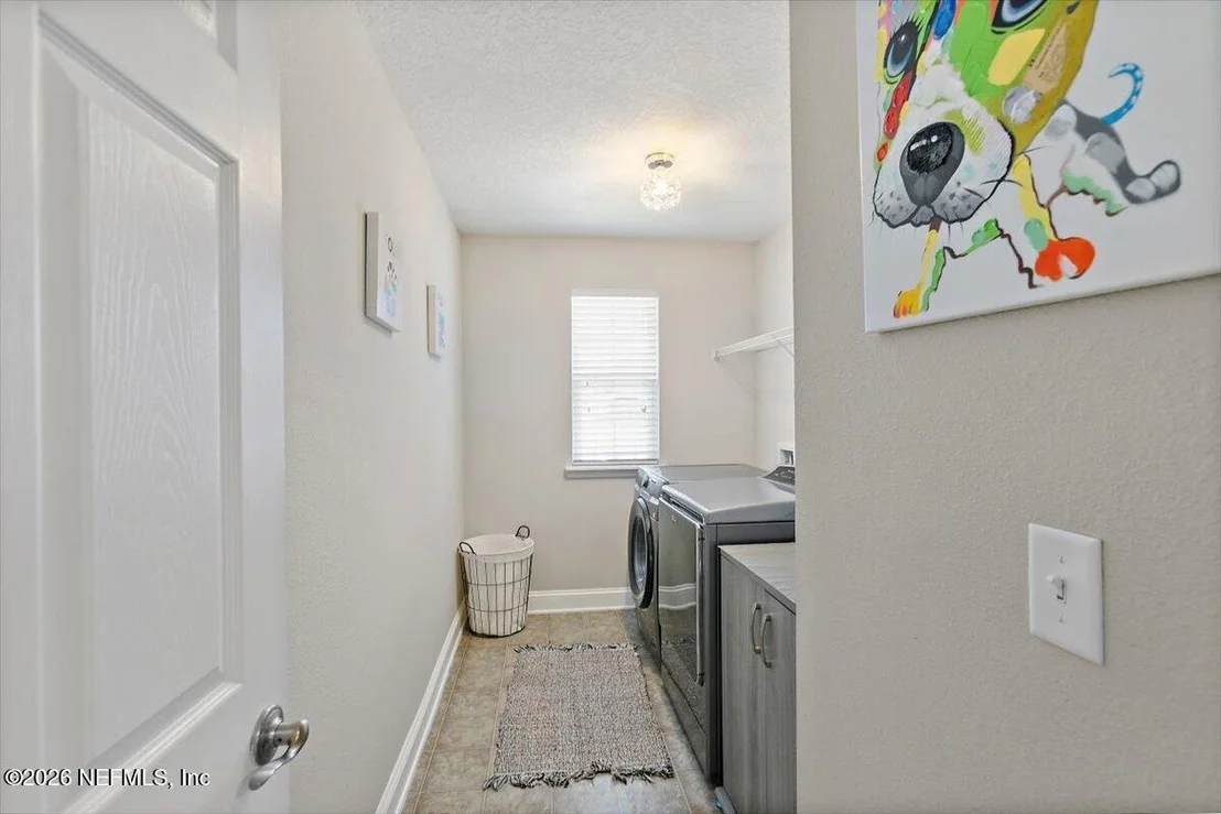 Photo of 16001 HUTTON Lane