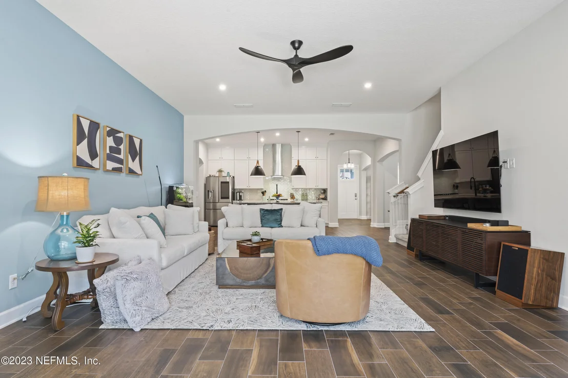 Photo of 211 SILVER SAGE Lane